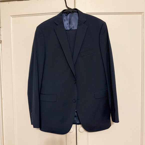 Saks Fifth Avenue Dark Navy Men’s Wool Suit 42 Jacket 35 Pants